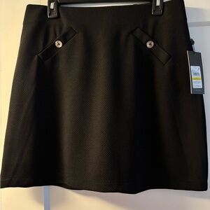 NWT Jones New York Black Textured Skort